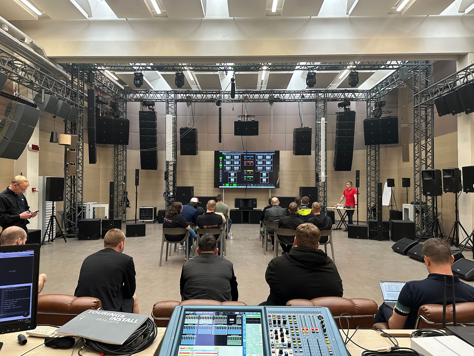 International partners visit the FBT HQ